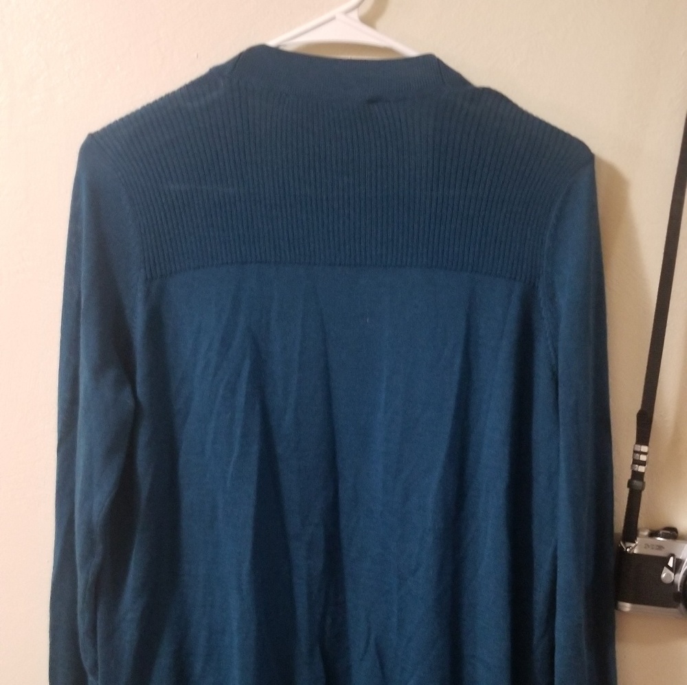 Cardigan - Picture 2 of 3
